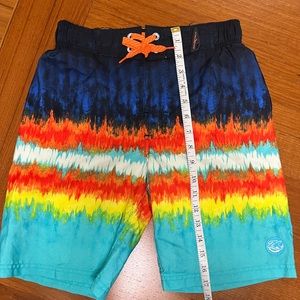 BOYS SWIM SHORTS SIZE M 10/12